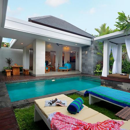 Vansari Serenity Villa Семиняк Екстериор снимка